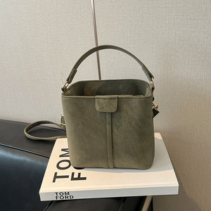 Nova Bolsa Transversal Simples Estilo Coreano para Mulheres, Bolsa de Ombro Retro Matte, Confortável e Versátil, Bolsa Casual com Alça Texturizada - Product Image 2