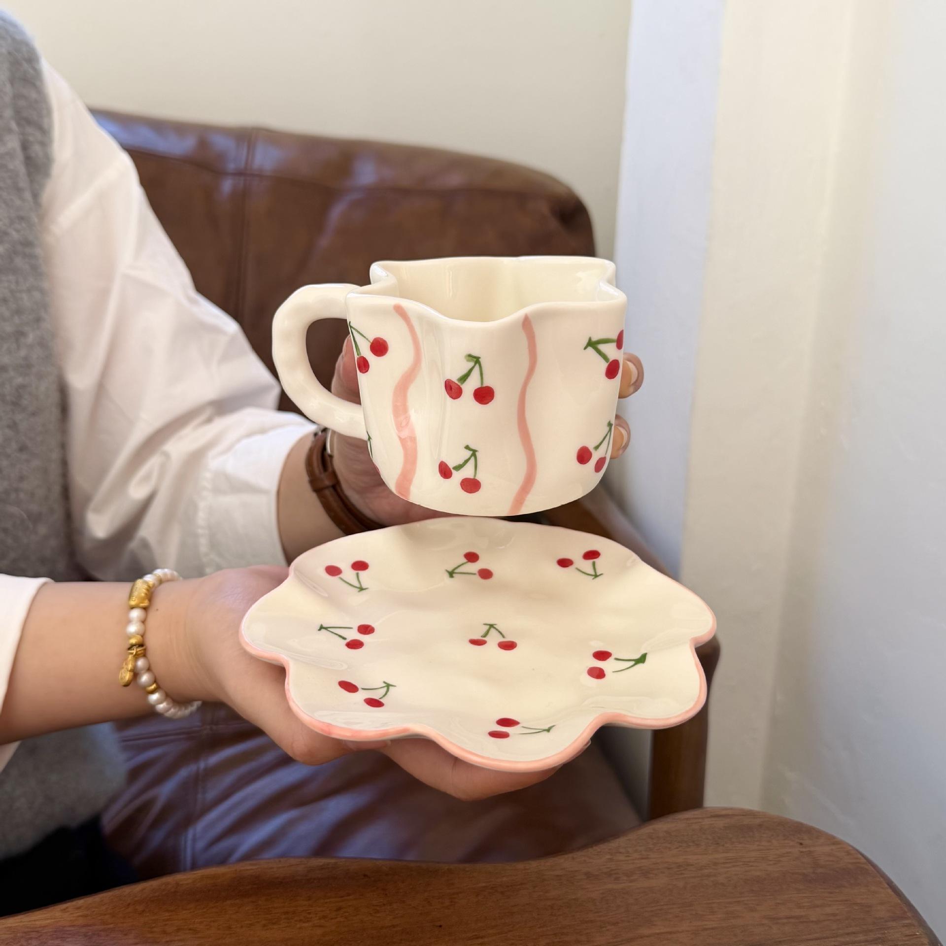 Coupe Rubans de Cerises : 250ml + Assiette : 15cm