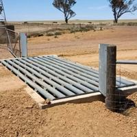 Grilles métalliques galvanisées personnalisables de 50 mm pour bétail et moutons, respectueuses de l'environnement, faciles à assembler, clôture de ferme, contrôle des limites, modélisation 3D