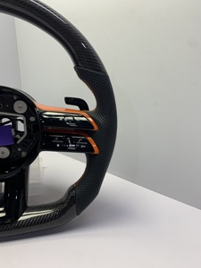 Volant en fibre de carbone pour <span class=keywords><strong>Mercedes</strong></span> <span class=keywords><strong>Classe</strong></span> C W205 <span class=keywords><strong>Classe</strong></span> E W213 Style AMG Garniture orange Cuir perforé Palette de changement de vitesse OEM - Product Image 6