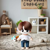 Mini poupée en peluche personnalisée Idol Kpop jouet 5cm 10cm 15cm chemise cheveux bruns poupée en peluche garçon