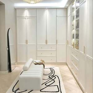 Armario Doble de Lujo con Vestidor y Organizador de Almacenamiento Premium Personalizado - Product Image 1