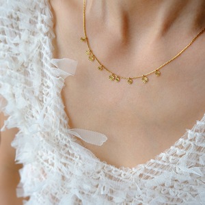 Collier pendentif en acier inoxydable plaqué or, motif géométrique circulaire exquis, chaîne à maillons, bijoux polyvalents pour femmes - Product Image 5