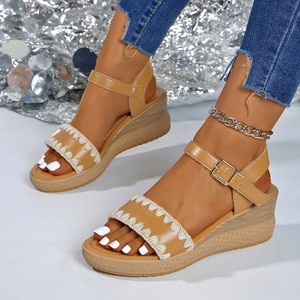 Sandales compensées pour femmes, style européen et américain, nouvelle collection été, à semelle épaisse, plateforme large à lacets, sandales romaines, en stock, vente en gros - Product Image 2