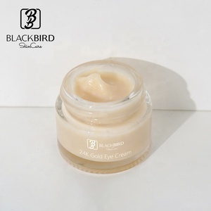 Crema hidratante para ojos de marca privada con oro de 24 quilates y extracto de pepino - Product Image 4