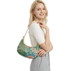 Sac <span class=keywords><strong>à</strong></span> bandoulière en PU <span class=keywords><strong>à</strong></span> imprimé floral Tahitian Tiare avec fermeture éclair et sangle réglable - Product Image 1