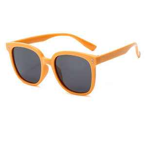 Hot Fashion Custom Logo per <span class=keywords><strong>bambini</strong></span> occhiali da sole polarizzati Beige verde Silicone UV400 protezione <span class=keywords><strong>bambini</strong></span> abbagliamento polare Anti-Uv400 sole - Product Image 6