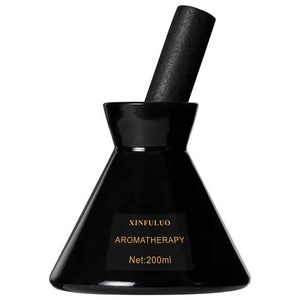Botella de vidrio triangular, fragancia para el hogar, lujo para difusor de <span class=keywords><strong>caña</strong></span>, aceite esencial de Aroma negro, frasco cónico vacío para regalo - Product Image 6