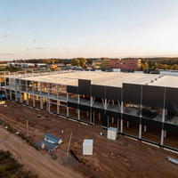 Atelier et entrepôt en structure acier certifiés CE pour usage résidentiel (villas) – Performance d'ingénierie industrielle pour les marchés européens