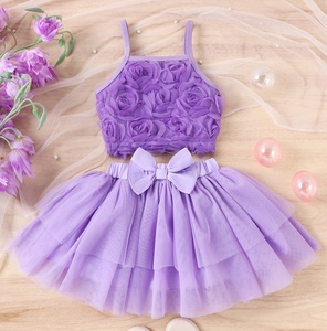 Ensemble 2 pièces pour <span class=keywords><strong>fille</strong></span> 2026 : Crop top à fleurs violettes + <span class=keywords><strong>Jupe</strong></span> tutu superposée en maille - Product Image 1