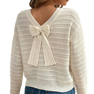 Suéter Nuevo Personalizable con Cuello Redondo y Diseño de Lazo en la Espalda, Top de Punto Suave, Moderno y Versátil con Patrón de Puntadas Único, Prenda de Punto Cálida - Product Image 1