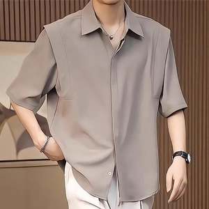 Nuova Camicia Estiva 2026 in Seta Ghiaccio Effetto Asciutto a Maniche Corte da Uomo, Versione Coreana Tinta Unita, Camicia da Stirare - Product Image 1