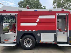 <span class=keywords><strong>Camion</strong></span> de pompiers municipal ISUZU 8000L pour la brigade des pompiers de la ville et la protection incendie communautaire - Product Image 4