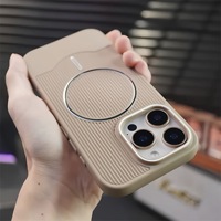 Coque de téléphone portable anti-chute en TPU magnétique ondulé de haute qualité, style Ins, pour iPhone 11-17
