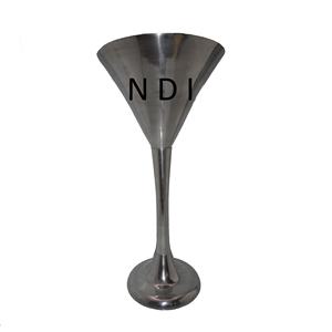 Vase à fleurs décoratif en métal sur mesure pour centres de table Vase à fleurs décoratif en métal et aluminium pour la maison et les hôtels - Product Image 1