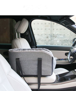 Asiento de coche de lujo para perros con resistencia al agua, cama de viaje extraíble y lavable para perros y Transportín de mascotas con logotipo personalizado - Product Image 4