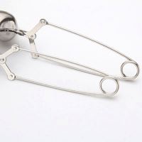 Infuseur à thé en acier inoxydable avec poignée, filtre à café et épices, boule infuseuse pour la maison et la cuisine, accessoire de théière