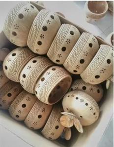 Maceta de Cáscara de Coco con Base de Madera, Hecha a Mano, Ecológica, Natural, para Decoración de Jardín Interior, Venta al Por Mayor - Product Image 1