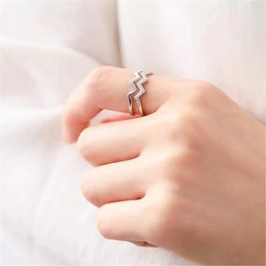 RFJEWEL Fashion Best Seller CZ Wave Ring con pietre preziose in oro/oro rosa/argento placcato colore per il miglior regalo della <span class=keywords><strong>ragazza</strong></span> - Product Image 4