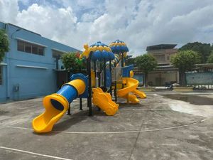 Attractive Children's Daycare Outdoor Playground <strong>Slide</strong> Equipment LLDPE Plastic <strong>Slide</strong> <strong>for</strong> 3-15 <strong>Years</strong> <strong>Old</strong> - Product Image 3