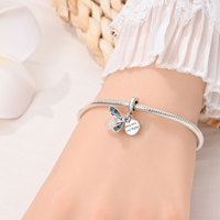 Venta al por mayor del fabricante: Cuentas colgantes luminosas de plata tibetana con forma de insecto, chapadas en plata, estilo europeo y americano, para pulseras DIY.