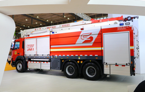 <span class=keywords><strong>Camion</strong></span> de pompiers de combat principal urbain <span class=keywords><strong>Camion</strong></span> à réaction à haute altitude Véhicule <span class=keywords><strong>d</strong></span>'urgence <span class=keywords><strong>Camion</strong></span> de pompiers - Product Image 4