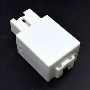 La advertencia de peligro exhibicionista 6 para <span class=keywords><strong>Mazda</strong></span> MPV GJ6A66830... GJ6A 66 830,3211-224-320 - Product Image 1