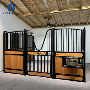 Aanpasbare Moderne Paardenstallen Luxe Elegante Bamboe Hout Paarden Stall-Systemen Voor Boerderijen Functioneel Duurzaam Schuilplaats Ontwerp - Product Image 1