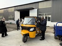 Tuk-tuk multiplace à trois roues, tricycle pour passagers, carrosserie anti-corrosion, longue durée de vie, pour le transport public municipal