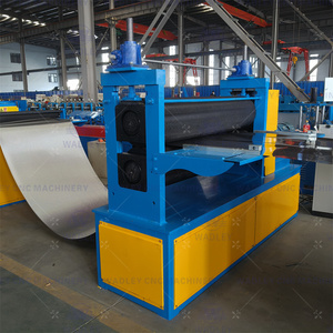 Línea de Producción de Máquinas de Grabado en Relieve para Placas de Acero Inoxidable, Hierro y Aluminio, con Profundidad de Patrón Ajustable de 1-2 mm y Máquina Niveladora - Product Image 5