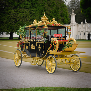 Carruaje de Caballos de Lujo para Decoración Navideña y de Bodas al Aire Libre, Transporte Real Elegante - Product Image 1
