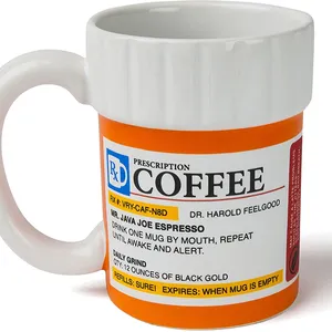 pillen kaffee Suppliers-Weihnachts geschenk Kreative 12oz Rezept Pille Flasche Tasse Keramik Büro Geschenk Kaffeetasse