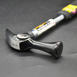 ค้อนตีเหล็กด้ามจับลดแรงกระแทกสีดำ ด็อกยู โปรเฟสชั่นแนล ผลิตจากเหล็กกล้าคาร์บอนสูง ขายดี ค้อนช่าง ด้ามจับพลาสติกผสม - Product Image 5