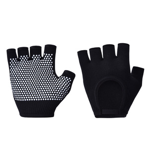 Kadınlar İçin Silikon Yoga Eldivenleri Kaymaz Parmaksız Pilates Eldivenleri Spor Salonu Egzersizleri İçin - Product Image 5