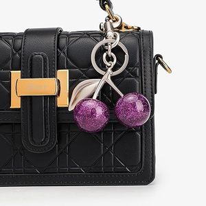 Llavero de cereza de la cultura pop, accesorios de llavero con dije de cereza para bolso, regalos para mujer, dijes para bolso, colgante para bolso, venta al por mayor RTS - Product Image 3