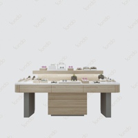 Agencement intérieur de l'opticien Sundo : Boutique d'optique de quartier avec vitrine en bois naturel et mur d'accentuation en liège sur mesure