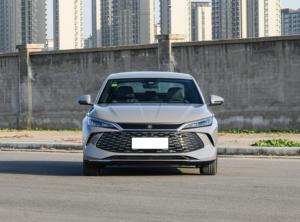 BYD Qin Plus DM-i รุ่น Progressive Edition ปี 2026 ระยะทางวิ่งไฟฟ้า <span class=keywords><strong>128</strong></span> กม. รถยนต์ PHEV แบบซีดาน พวงมาลัยซ้าย 4 ประตู 5 ที่นั่ง สมาร์ทไฮบริด เป็นมิตรกับสิ่งแวดล้อม - Product Image 2