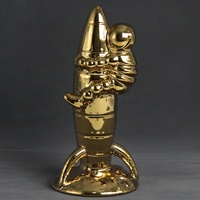 2025 11.5 "nouvelle mode Style moderne en céramique créative dorée personnalisée fusée et astronaute décoration Statue pour la décoration de la maison