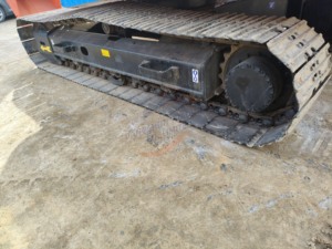 Excavadora hidráulica sobre orugas Doosan DH150LC 14T usada con componentes de motor y engranaje - Product Image 5