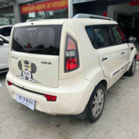 Voiture d'occasion Kia Soul 2013 1.6L ATPremium Hatchback en excellent état à prix bas, exportée de Chine
