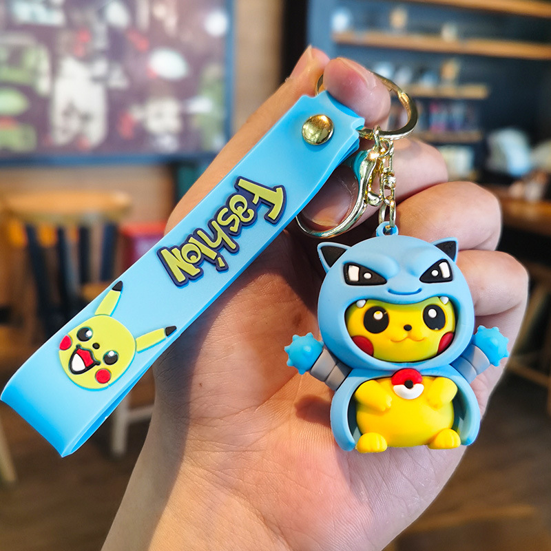 Pikachu-Squirtle travestito