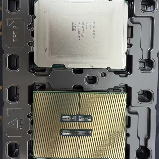 For Intel Xeon 6724P CPU 6747P  6730P 6750P
