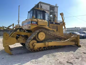 Popular Topadora CAT D7R Usada con Motor de 141KW de Potencia y Capacidad de Nivelación de 5.6m - Excelente Rendimiento en Equipos de Construcción - Product Image 2