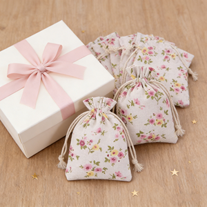 Pochette à cordon en coton biologique imprimée de fleurs avec motif de dessin animé, sacs cadeaux pour fêtes, Noël, anniversaires, famille et bijoux - Product Image 2