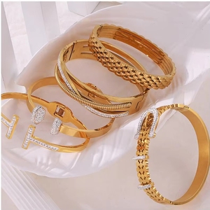 Bracciali e Braccialetti di Lusso Creativi con Zirconi, Impermeabili, Placcati in Oro 18K PVD, Gioielli alla Moda in Acciaio Inossidabile per Donne - Product Image 4