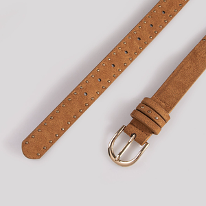 Ceintures en cuir suédé PU noir <span class=keywords><strong>camel</strong></span> pour femmes, nouvelle mode 2025, design vintage avec rivets, boucle en alliage, couleur personnalisable - Product Image 4