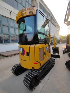 Mini-excavatrice d'occasion de marque CAT, modèle CAT302, pour la construction, en bon état, petite pelle - Product Image 5