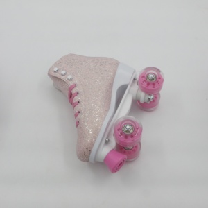 Yijiu ABEC-7 solide OEM chaussures de skate pour garçons avec lampe patins à roulettes à <span class=keywords><strong>4</strong></span> <span class=keywords><strong>roues</strong></span> pour enfants de 3 ans fabriqués à partir de matériau PU - Product Image 4