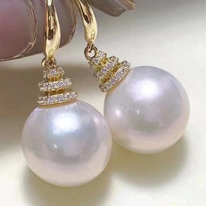 Eleganti Orecchini Pendenti Effetto Perla per Donne, Orecchini alla Moda per Uso Quotidiano Autunno-Inverno, Gioielli all'Ingrosso - Product Image 1