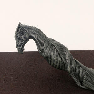 Vente en gros de <span class=keywords><strong>baguette</strong></span> magique <span class=keywords><strong>Harry</strong></span> de protection de l'arbre Phoenix Luo Guo College Mascotte Night Staff Crown 84-98 Brown Purple Box pour Noël - Product Image 4